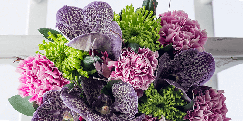 High-Impact Florals: 5 Tips for Easy Flower Arrangements - Maison