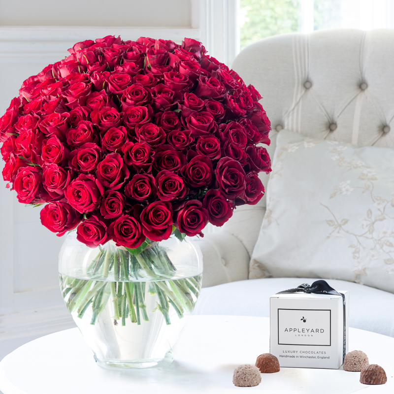 Flower Gift Set - 100 Luxury Red Roses & 6 Mixed Truffles - Next Day Flower & Gift Delivery UK - Appleyard London
