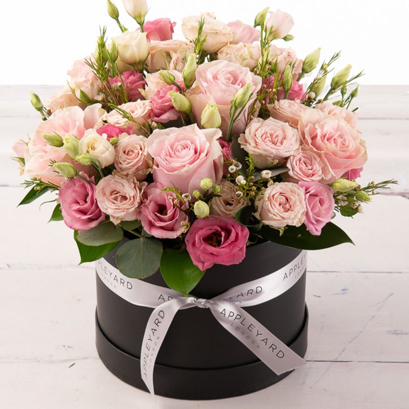 Affection Grande Hatbox - Pink - Roses & Lisianthus - Flower Bouquet - Next Day Flower Delivery UK - Appleyard London