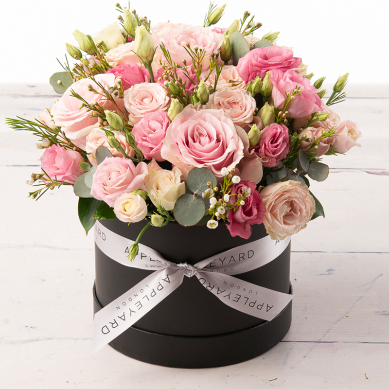 Affection Hatbox - Black - Roses & Lisianthus - Flower Bouquet - Next Day Flower Delivery UK - Appleyard London