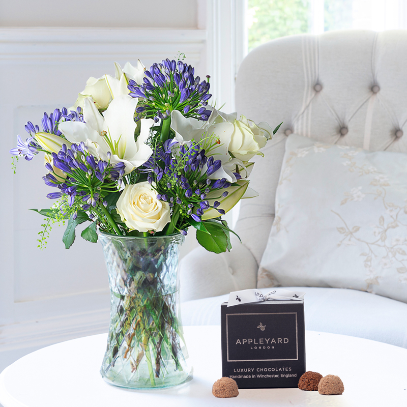Bluebelle & 12 Mixed Truffles
