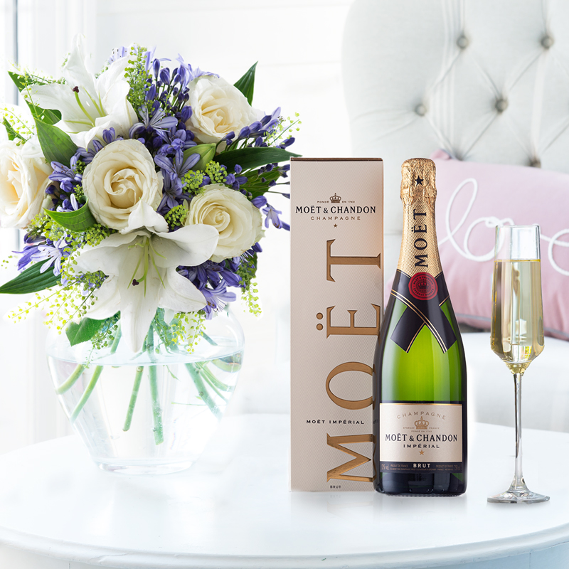 Flower Gift Set Bluebelle & Moët & Chandon - Next Day Flower & Gift Delivery UK - Appleyard London