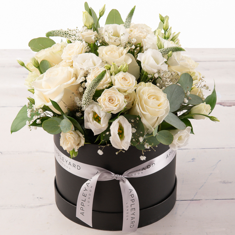Cherish Grande Hatbox - Black - Roses & Lisianthus - Flower Bouquet - Next Day Flower Delivery UK - Appleyard London