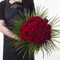 50 Luxury Red Roses