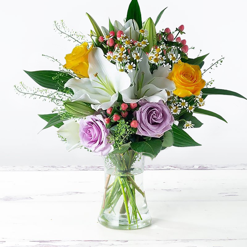 Glaze - White - Chrysanthemum & Hypericum Berry - Flower Bouquet - Next Day Flower Delivery UK - Appleyard London