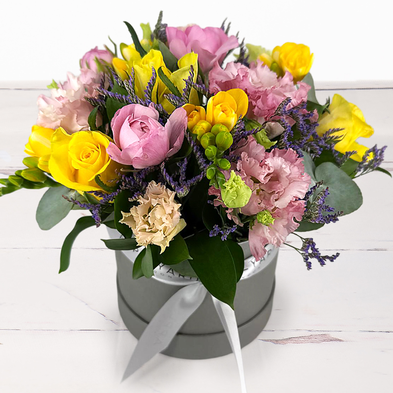 Spring Sunrise Hatbox - Pink - Roses & Lisianthus - Flower Bouquet - Next Day Flower Delivery UK - Appleyard London