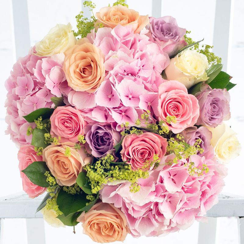 Candy Clouds - Pink - Flower Bouquet - Next Day Flower Delivery UK - Appleyard London