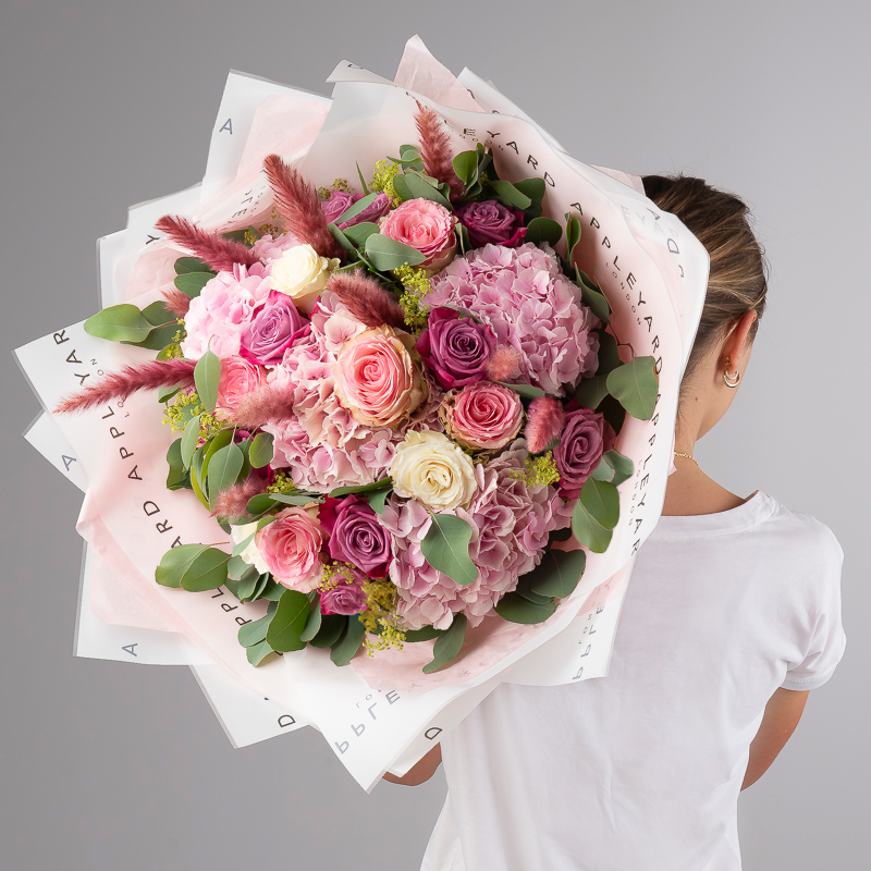 The Knightsbridge - Pink - Eucalyptus & Hydrangea - Flower Luxury Bouquet - Next Day Flower Delivery UK - Appleyard London