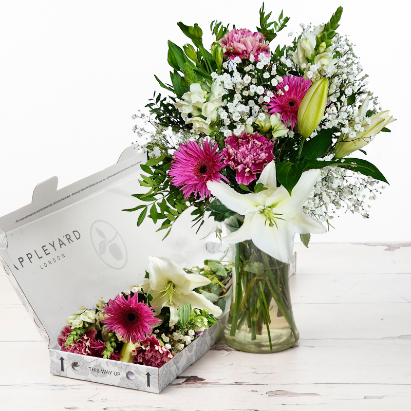Letterbox Blush - Pink - Alstroemeria & Antirrhinum - Flower Bouquet - Next Day Flower Delivery UK - Appleyard London