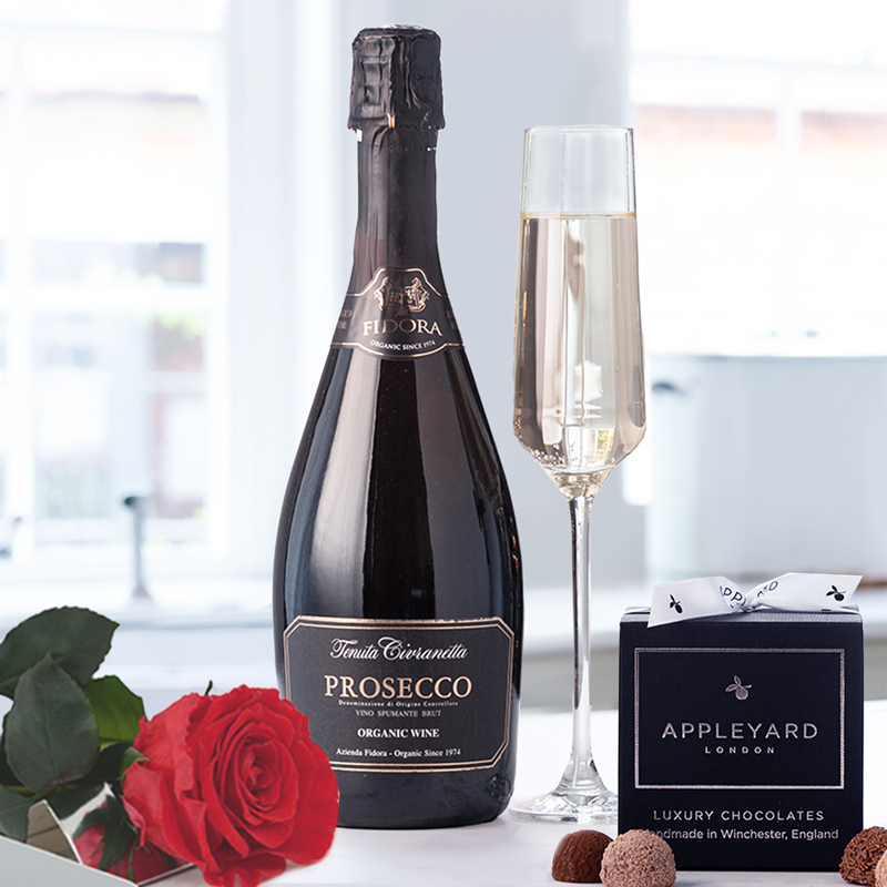 Flower Gift Set - Preserved Rose, Fidora Prosecco & 12 Mixed Truffles - Red Roses - Next Day Flower & Gift Delivery UK - Appleyard London