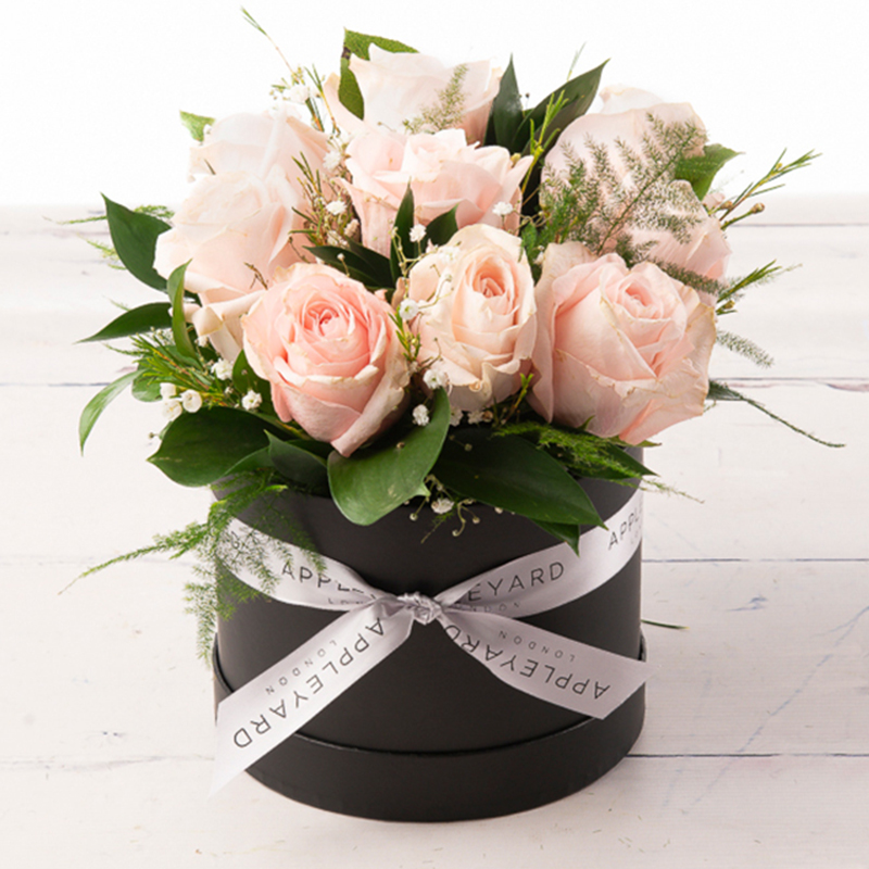 Pretty In Pink Hatbox - Roses - Flower Bouquet - Next Day Flower Delivery UK - Appleyard London