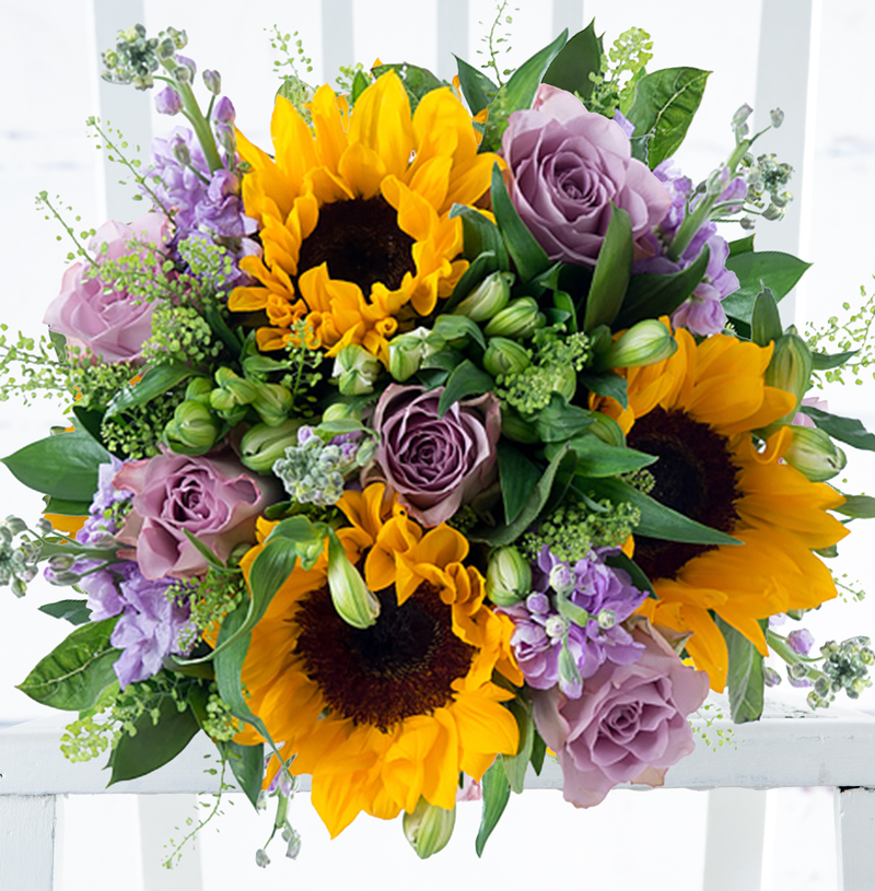 Luxury Summer Flower Bouquet - Summer Martini - White - Alstroemeria & Roses - Next Day Flower Delivery UK - Appleyard London